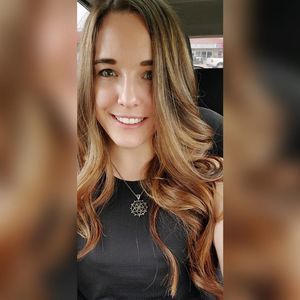 Meet your Posher, Robyn